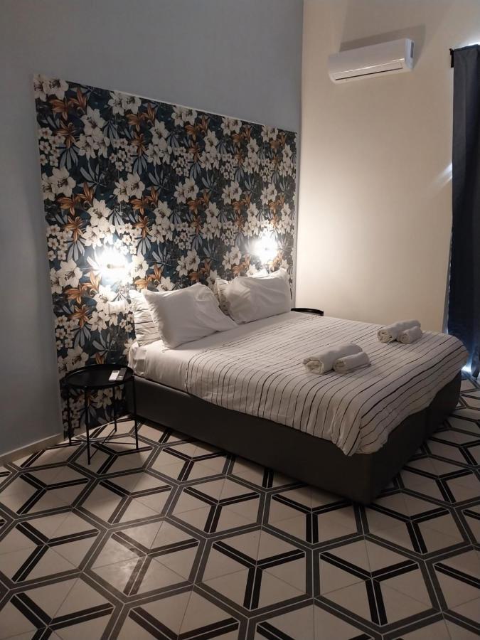 Firenze32 2* Neapel